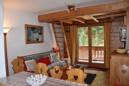 Intérieur cosy, ambiance chalet
